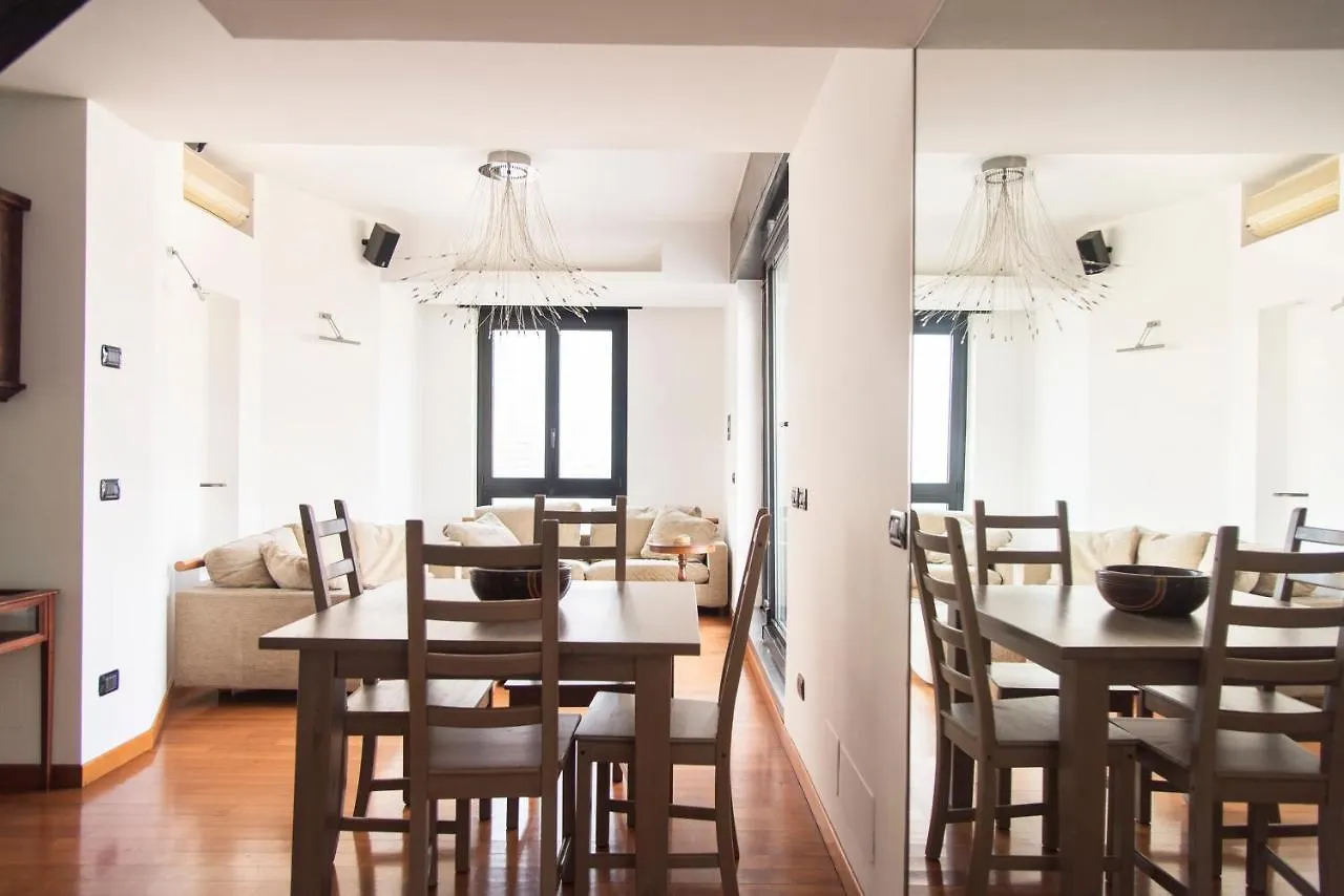 Apartment Youhosty - Brocchi 24 Milan