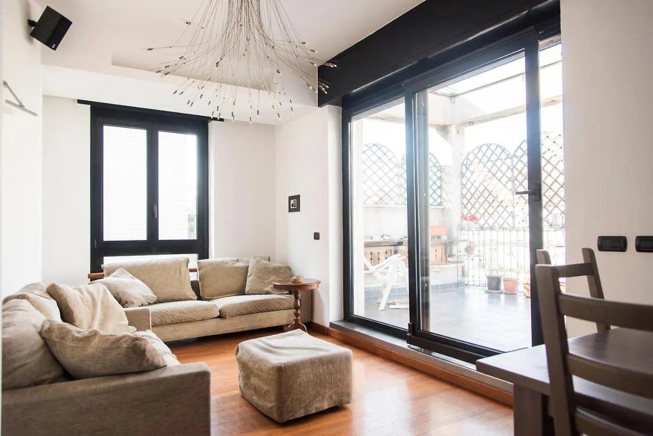 Apartment Youhosty - Brocchi 24 Milan Italy