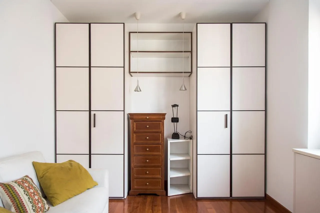 Apartment Youhosty - Brocchi 24 Milan